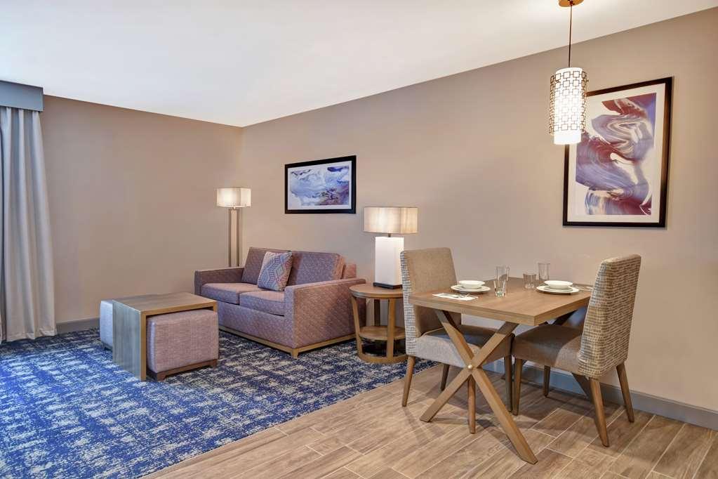Homewood Suites By Hilton Orange New Haven Pokoj fotografie